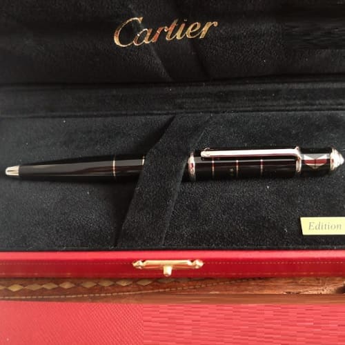 Compraventa de bolígrafos Cartier