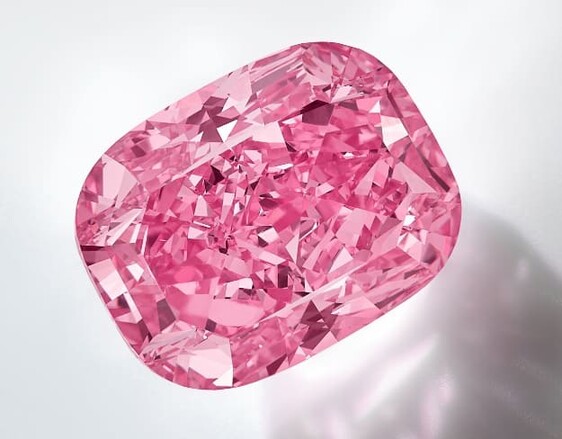 Piedra preciosa de color rosado